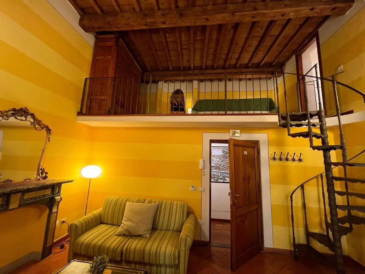 Apartamento La Fanciulla Del West Florencia 0*,  Italia